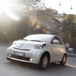 Toyota iQ 2008 года